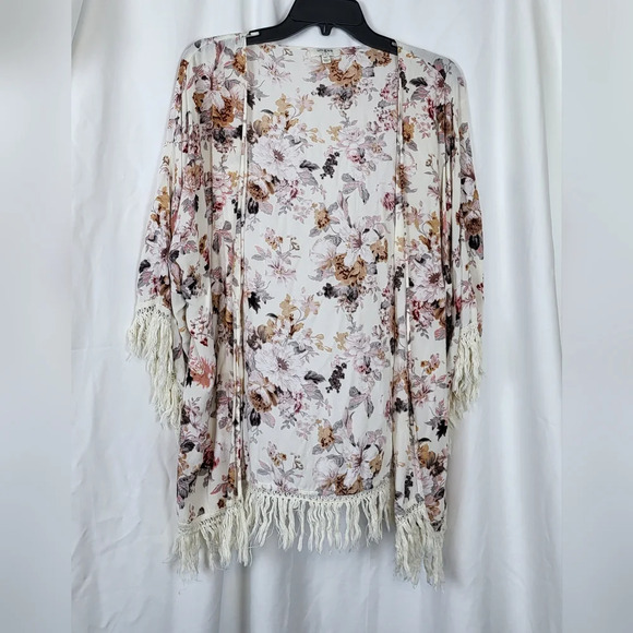 Umgee Boho White Floral Fringe Open Front Romantic Kimono Jacket‎ Size M/L - Picture 1 of 7